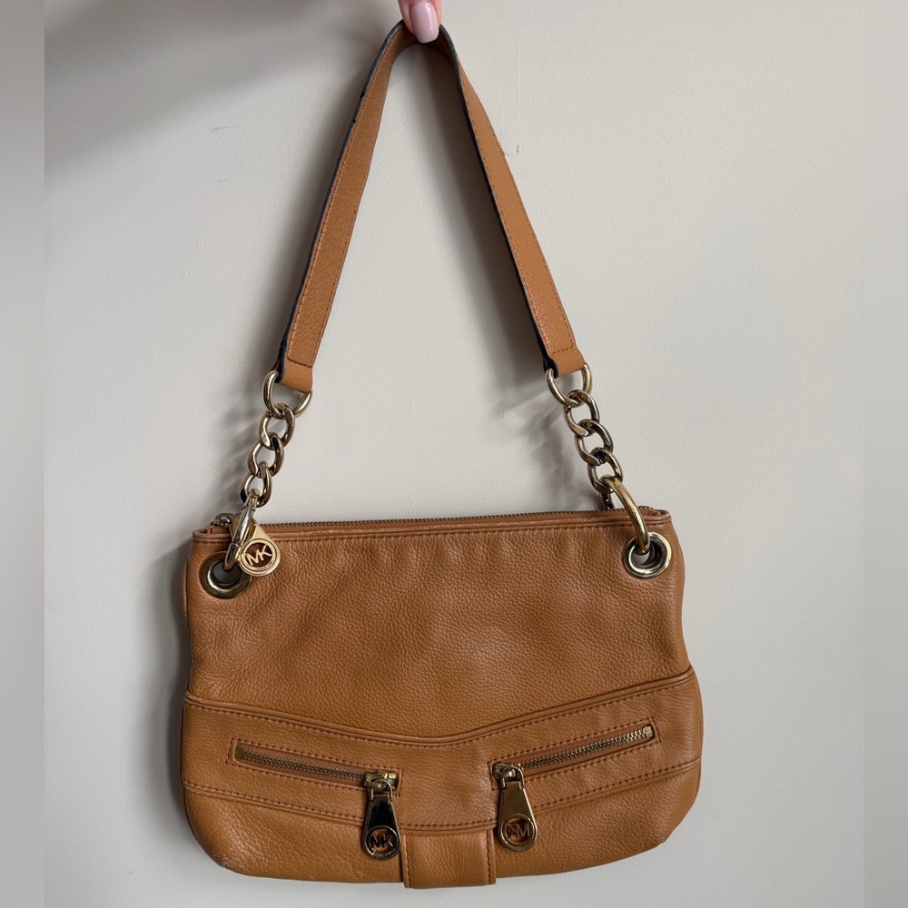 MK Michael Kors Jamesport leather shoulder bag purse camel brown